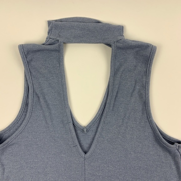 Green Envelope Tank Top Womens Small High Neck Cut Out Back Front - Picture 7 of 7